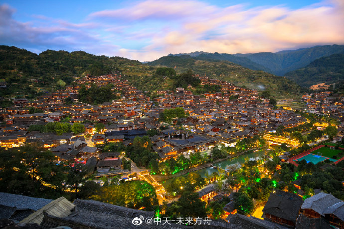 贵州风情之旅，体验多游戏角色族魅力